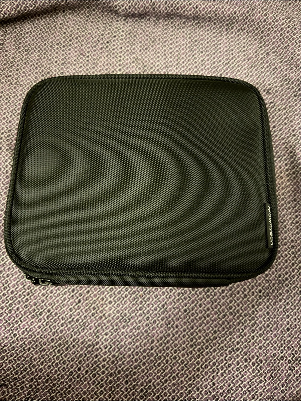 Portable black makeup case adjustable